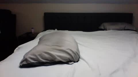 msmith810 online show from February 9, 6:01 am