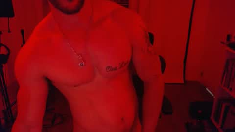 muchachote_ online show from May 16, 6:21 am