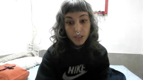 Snapshot of mulderandvalkyrie chatting on October 27, 10:59 am mulderandvalkyrie online show from October 27, 10:59 am