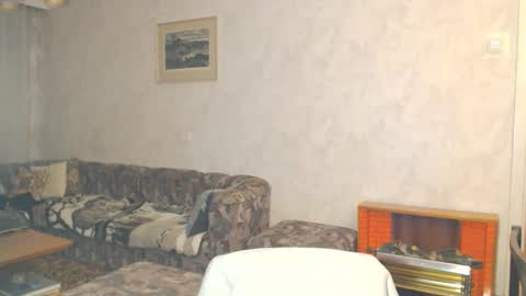 Erik online show from February 22, 1:20 am