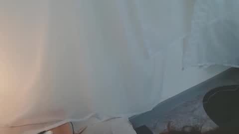   online show from November 19, 4:50 pm