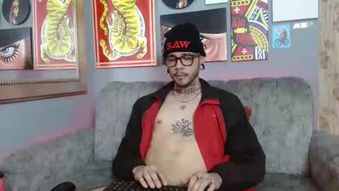Snapshot of murdockh chatting on September 24, 6:09 am murdok  online show from September 24, 6:09 am