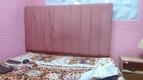 musaleva303av online show from January 6, 2:37 am