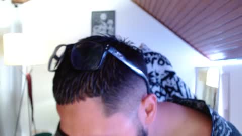 David Big online show from February 8, 11:22 am