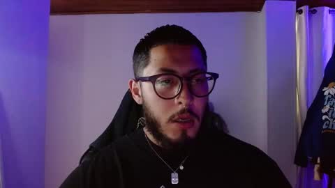 David Big online show from November 12, 6:54 pm