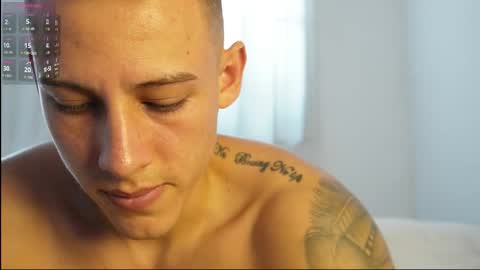 muscle_king_cum online show from September 11, 3:35 pm