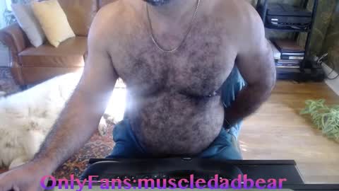 Snapshot of muscledadbear chatting on October 20, 1:38 pm Jordan El Din online show from October 20, 1:38 pm