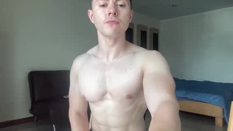 muscledoctor24 online show from October 18, 5:00 am