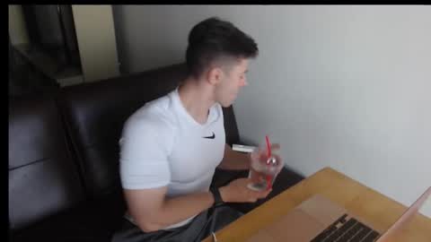 muscledoctor24 online show from September 20, 6:27 am