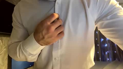 muscularjuggler online show from January 18, 1:42 pm