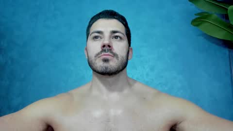 muscularmaster onlyfans online show from November 19, 10:08 pm