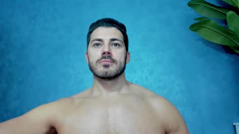 muscularmaster onlyfans online show from November 21, 10:19 pm