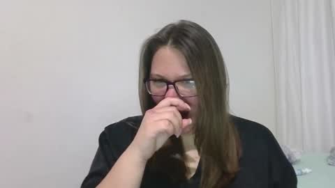 musechic_wild online show from February 10, 10:57 pm