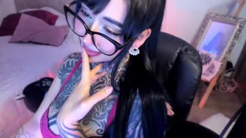 blackmuse online show from November 4, 12:45 am