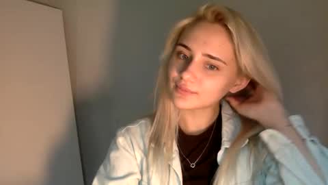 musescorner online show from December 22, 6:03 pm