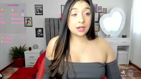 mushi_ online show from February 18, 9:03 pm