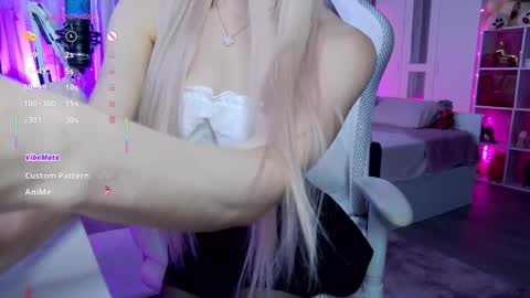 Poli online show from November 9, 3:59 pm