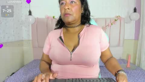 mya_blaze online show from October 24, 1:12 pm