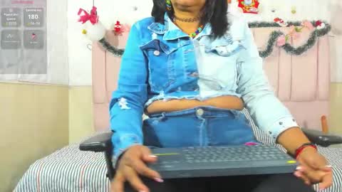 mya_blaze online show from December 14, 1:17 pm