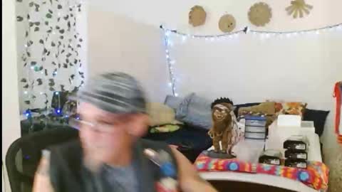 LA MARIPOSA DE MARICOPA online show from March 4, 1:45 am