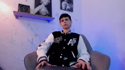 Mykel   online show from October 13, 3:03 pm