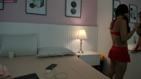 myla 3 online show from June 16, 11:25 am