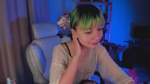 MylaFlores online show from February 15, 4:26 am