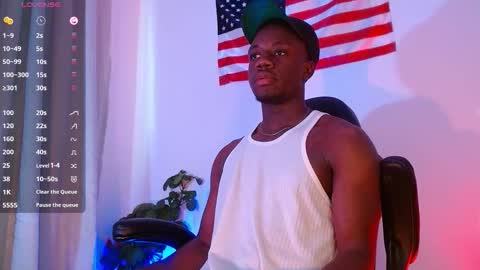 Mylo Wallace  online show from October 16, 7:46 pm