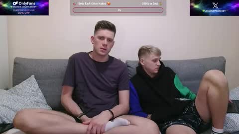 Mylo  Cody online show from February 12, 12:14 am