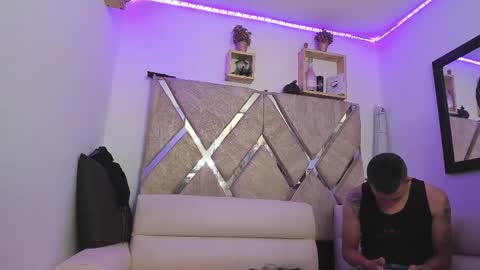 Myluandjack online show from May 5, 1:17 pm