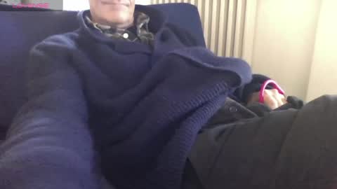 Bi sexy guy lovense hush is on private is open or password show tip if you like. online show from March 2, 2:54 pm