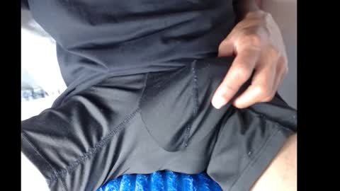 my negrito online show from March 1, 7:12 am