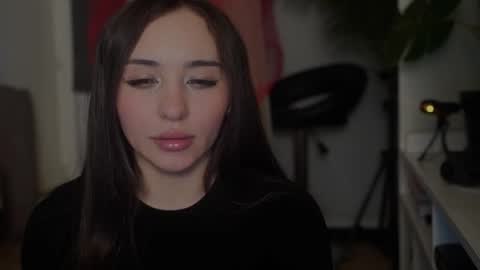 mypassion_ online show from February 25, 5:05 pm