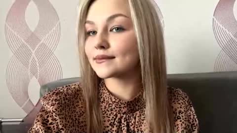 Olivia online show from March 17, 9:25 am