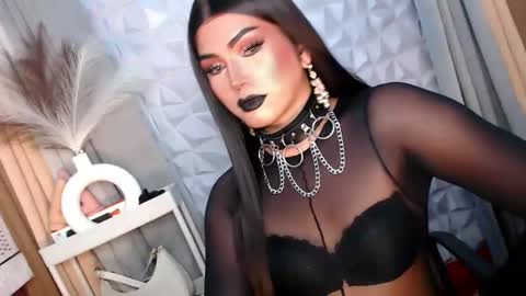 SUPPORT GODDESS TRISHA  AND DONT FORGET TO FOLLOW ME online show from October 3, 7:22 pm