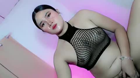 mysterious_honeyghe online show from March 17, 9:14 am