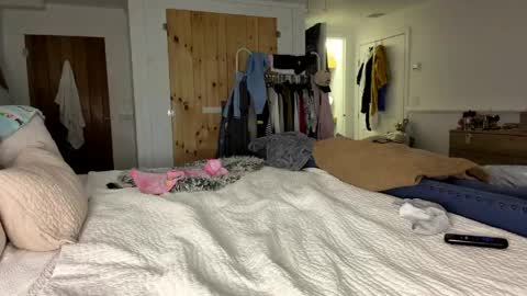 mysteriousmadam_ online show from April 24, 1:07 am