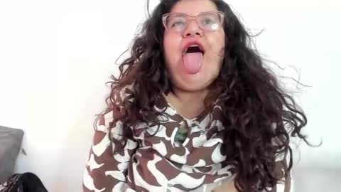 mystery_psique online show from April 10, 7:40 pm