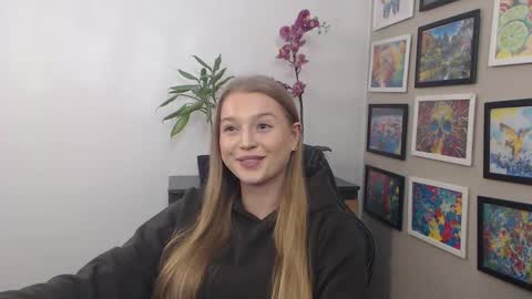 Erica online show from February 24, 2:48 pm