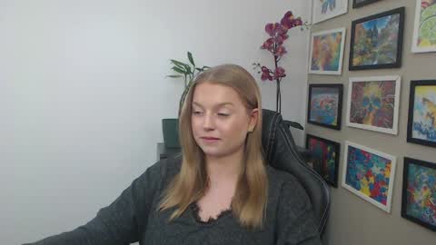 Erica online show from April 3, 12:12 pm