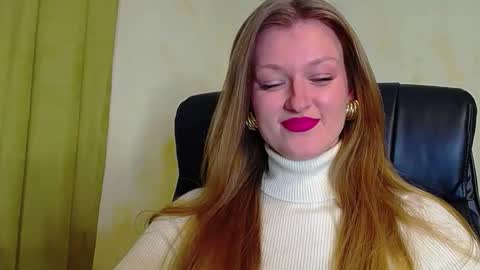 mysticvenus_ online show from December 4, 3:33 pm