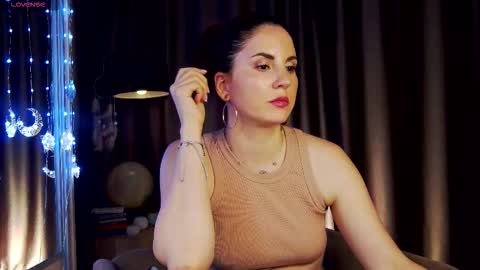 Angeline online show from March 20, 9:53 pm