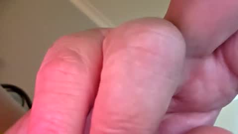 Snapshot of mysweets69 chatting on October 19, 10:14 pm Sweet69 online show from October 19, 10:14 pm