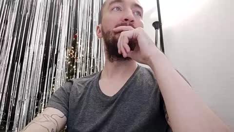 Mr Bigmagnum online show from January 2, 10:22 pm