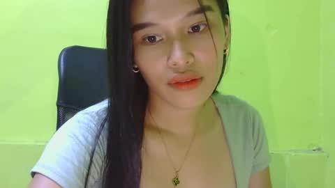 nessa online show from November 26, 9:39 am