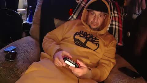 SnackPants online show from February 27, 8:24 am