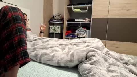 n55emo online show from October 25, 9:04 pm