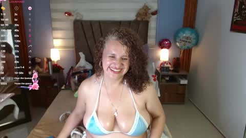 nadia_84 online show from February 23, 7:16 pm