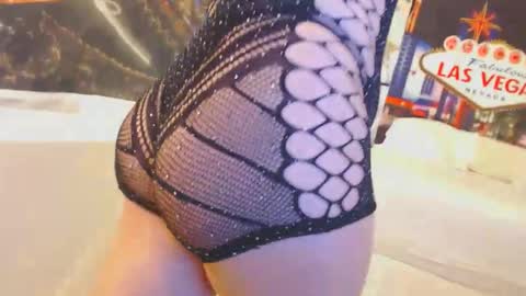 Nadia Vixen online show from March 11, 3:14 am