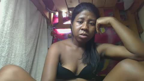 nadiasando online show from January 6, 5:39 pm